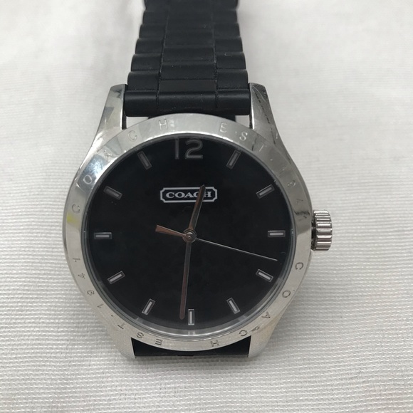 Coach watc - Picture 2 of 11